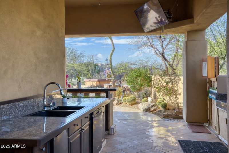 8167 E Sand Flower Dr -