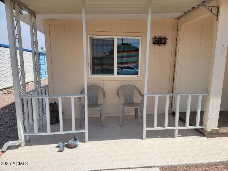 808 front porch