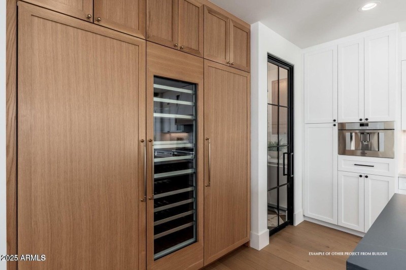 Kitchen Cabinet