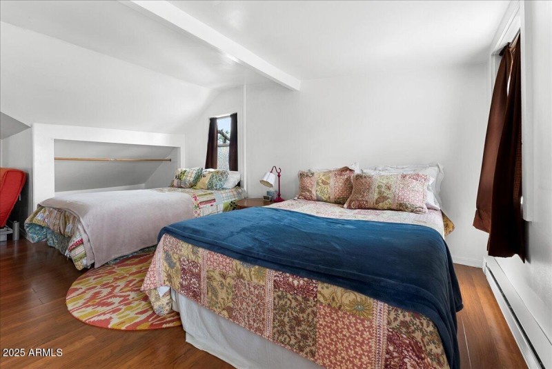16-Bedroom