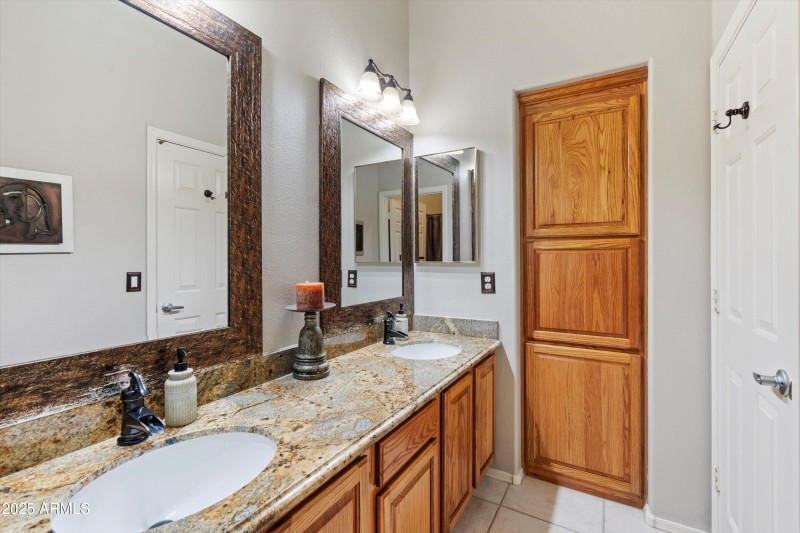 30-Bathroom