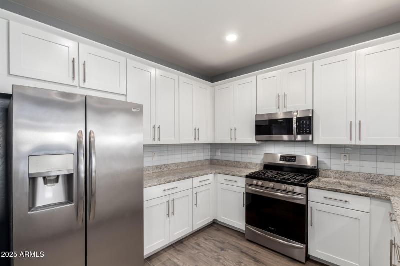 7618 S LONE PINE PL, Gold Canyon 85118