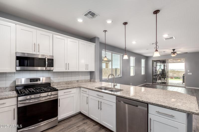 7618 S LONE PINE PL, Gold Canyon 85118