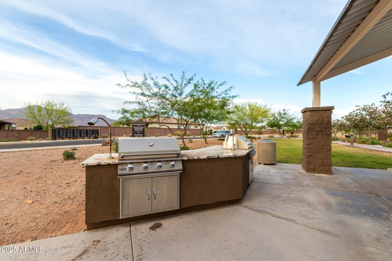 Peralta Canyon Community Amenities