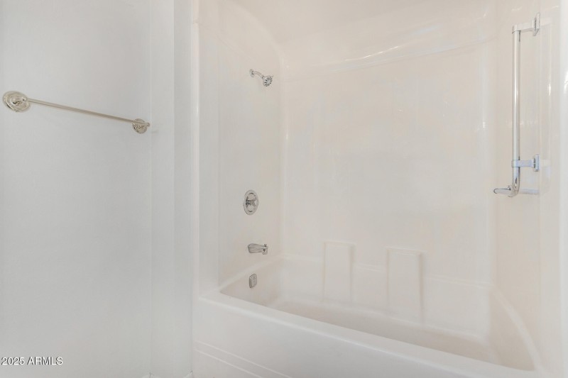 Master En-Suite