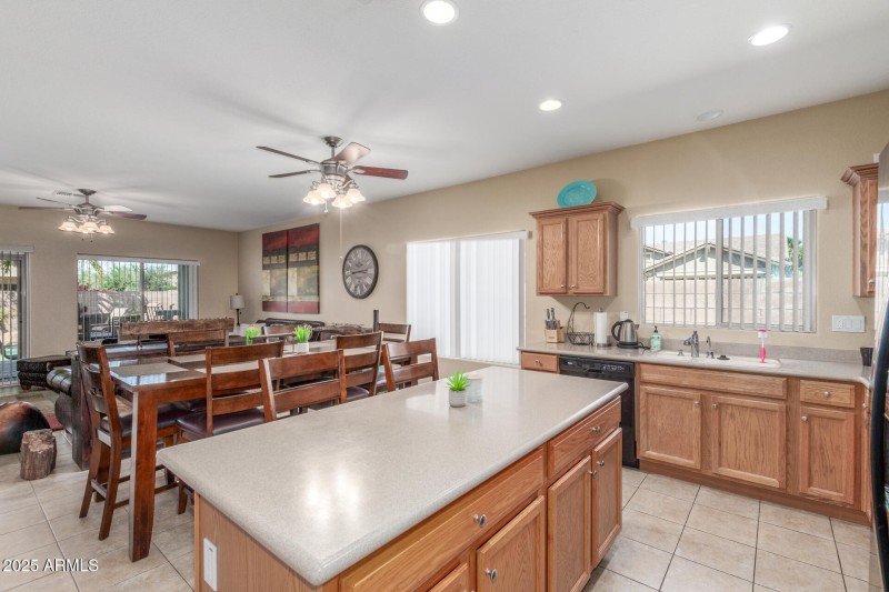 14 Kitchen