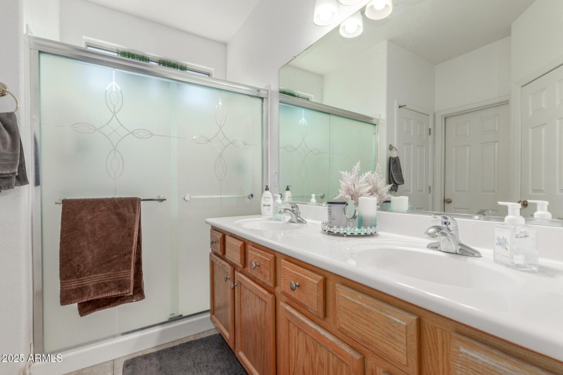 21 Master Bathroom