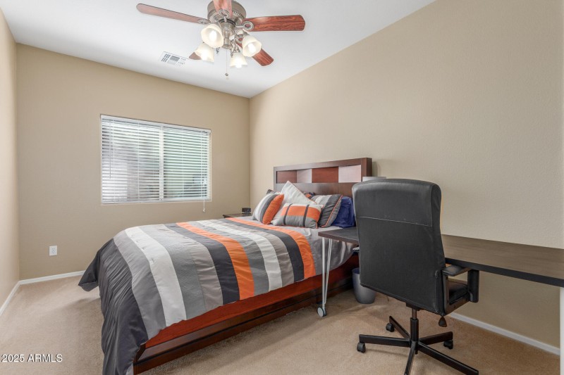 29 Office/Bedroom 5