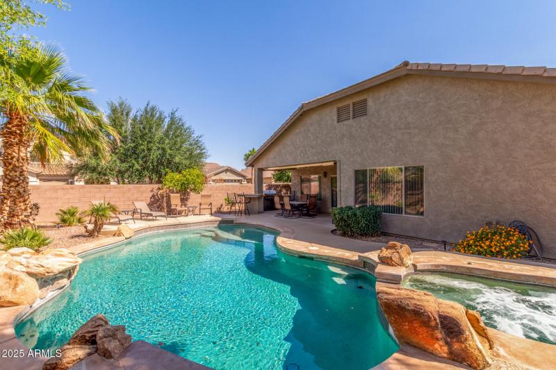 01 Backyard