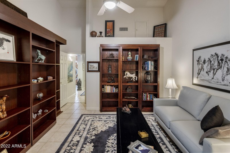Den/bedroom 3