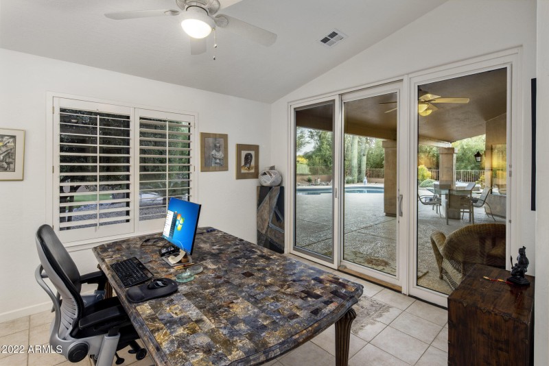 Home office/ bedroom 3