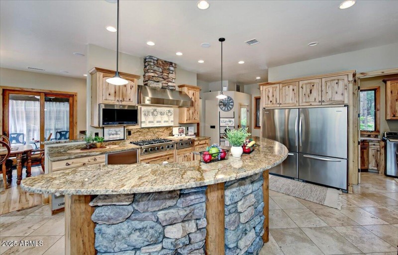 17-015_Kitchen