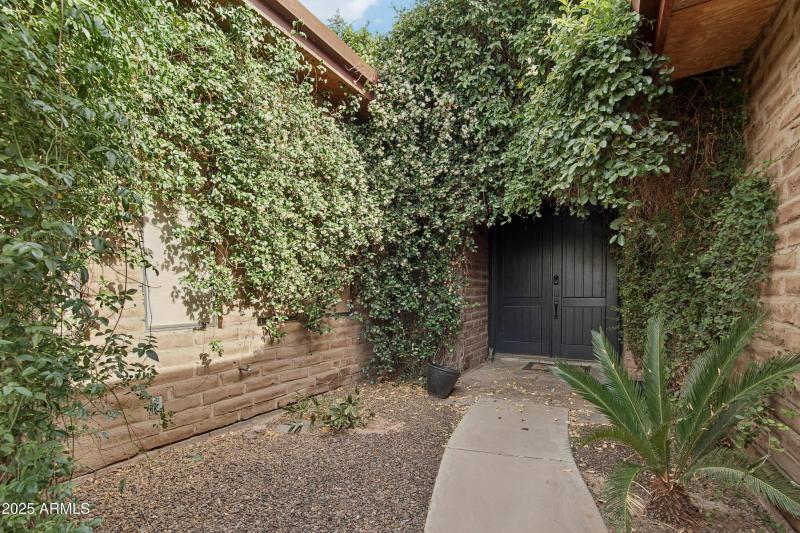 5-print-E Excelsior Ave-1305-005