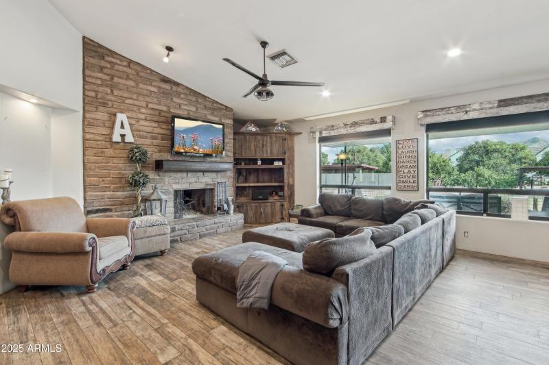 8-print-E Excelsior Ave-1305-008