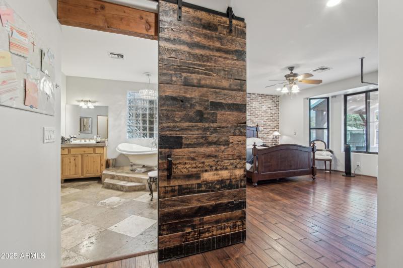 25-print-E Excelsior Ave-1305-025