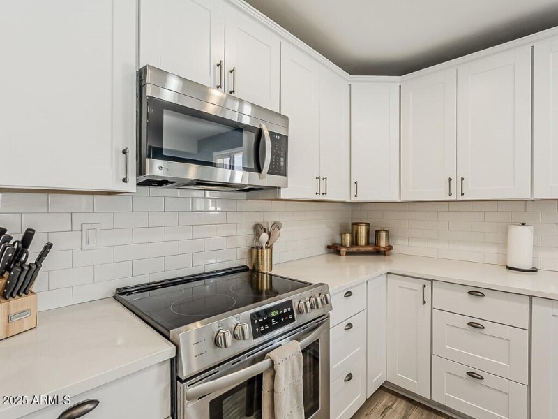 008_Kitchen Area