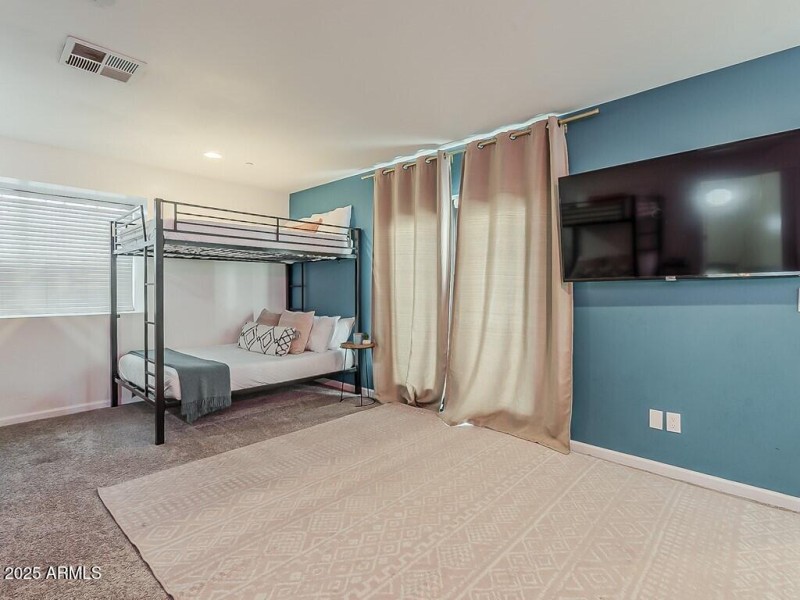 021_Master Bedroom