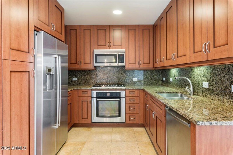 Kitchen 1