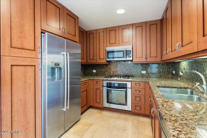 Kitchen 2