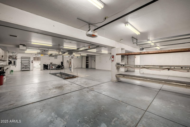 Garage Area