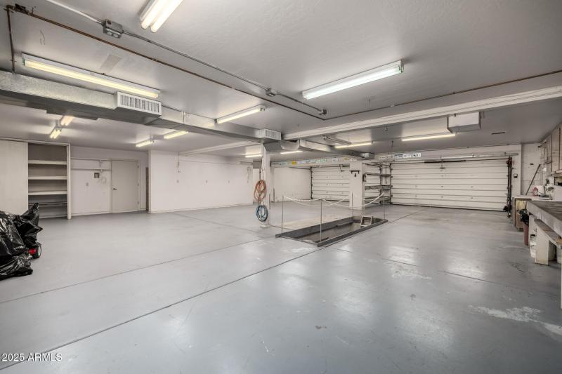 Garage Area