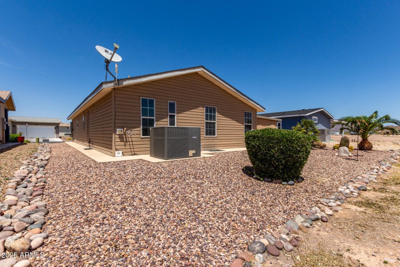 34 - Goldfield