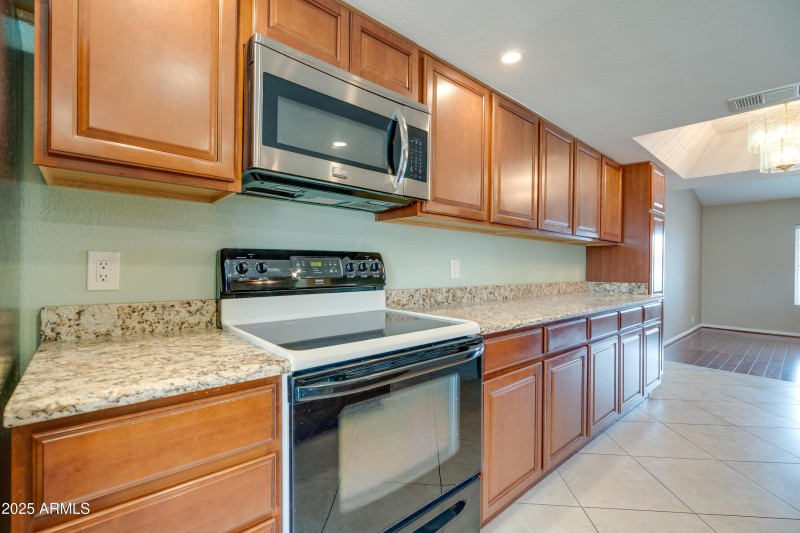 Corrine-Kitchen