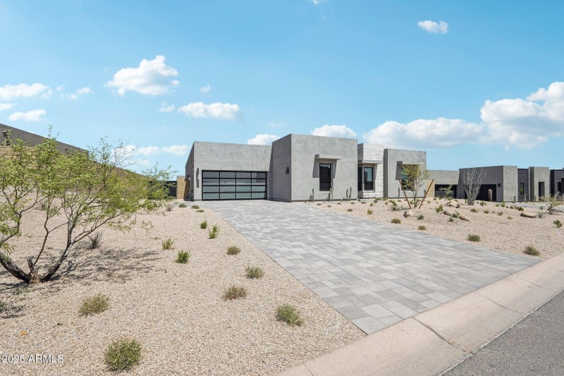 2-web-or-mls-E Buckskin Trail-1105-002