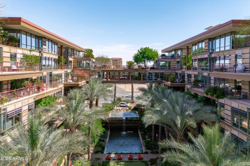 01-Optima Camelview Village