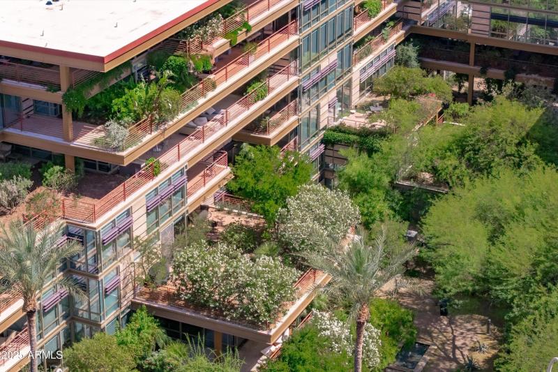 86-Unit View