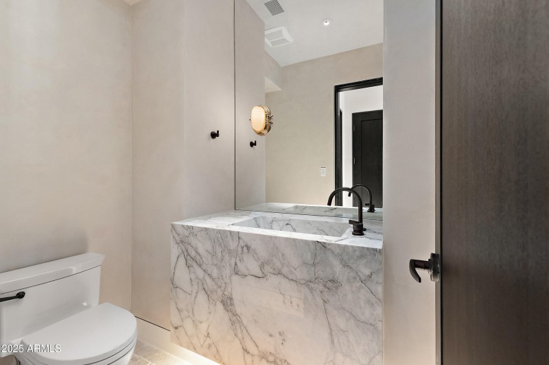 Powder Bath
