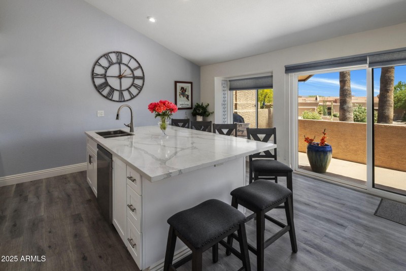 Kitchen with Island