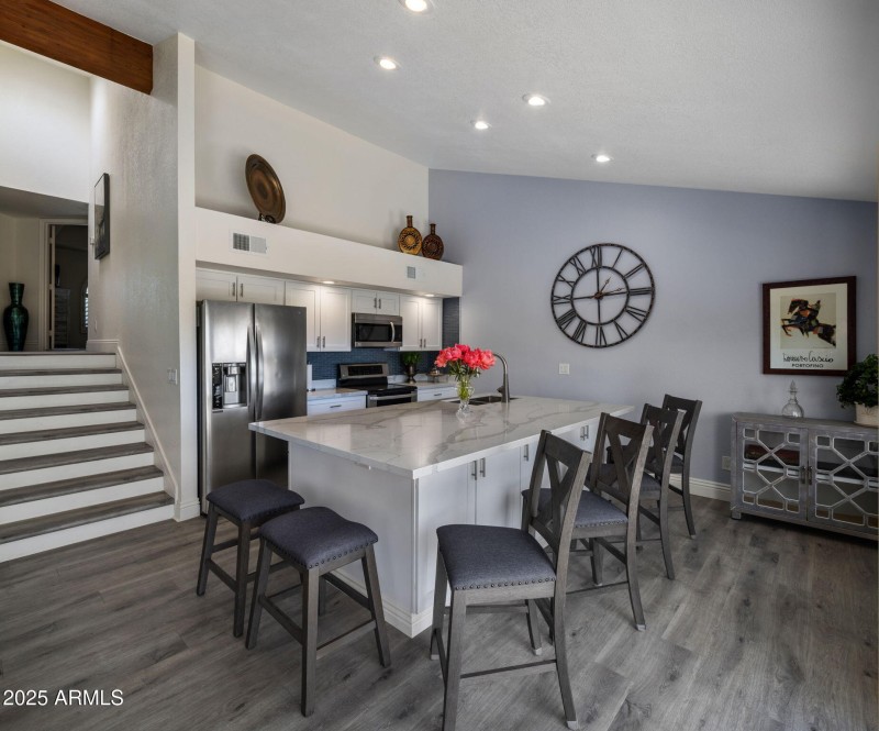 Kitchen with Island
