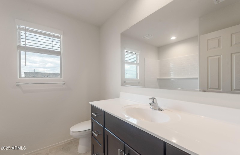 20 - Bathroom