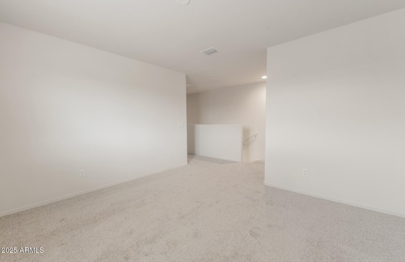 9 - Loft