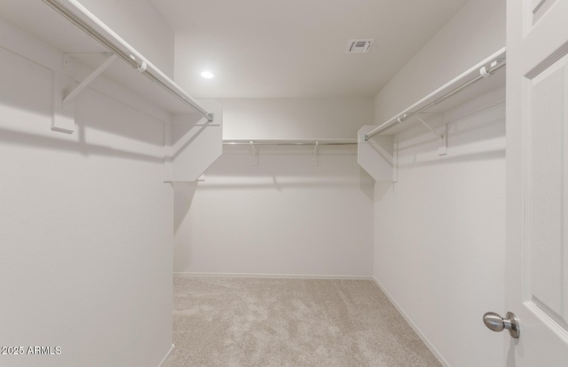 12 - Owner Closet