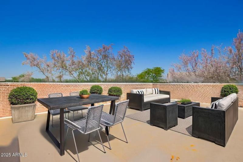 57-Rancho-Caliente - Outdoor - Modern -