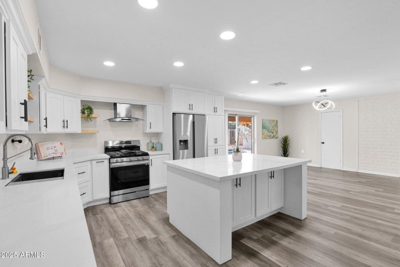 Kitchen 2