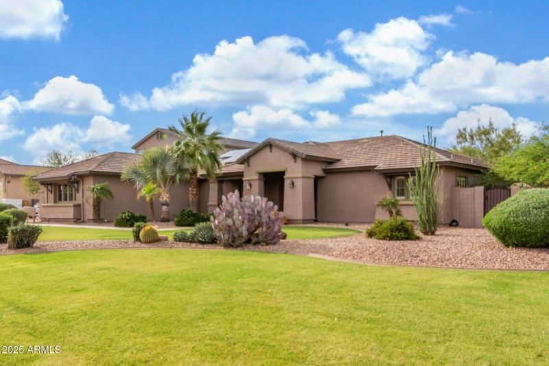 4 bedroom, 4 bath