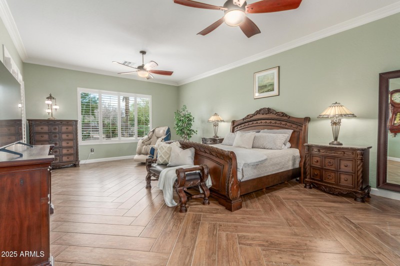 Large primary bedroom