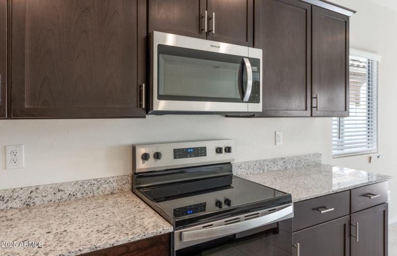 4 - Kitchen