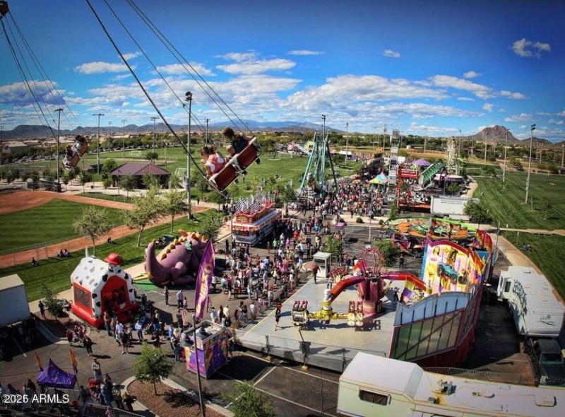 CARNIVAL
