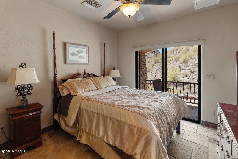 Casita bedroom 1