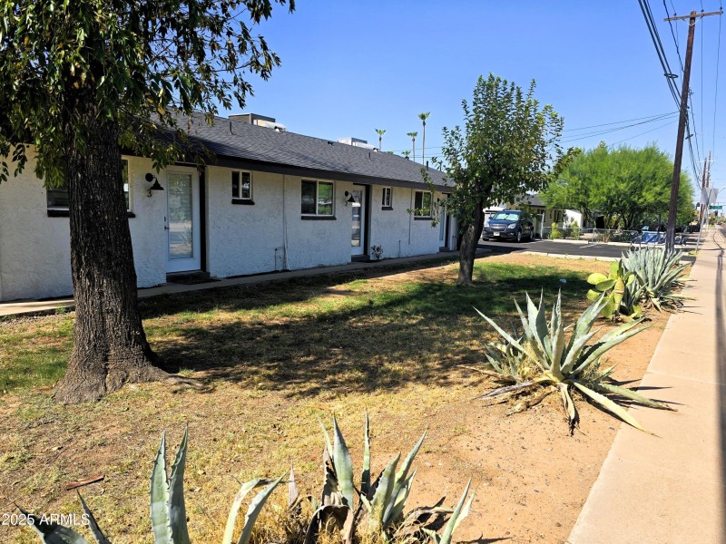 4450 Front view3