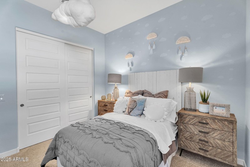 47-web-or-mls-21934 E lords Court-44