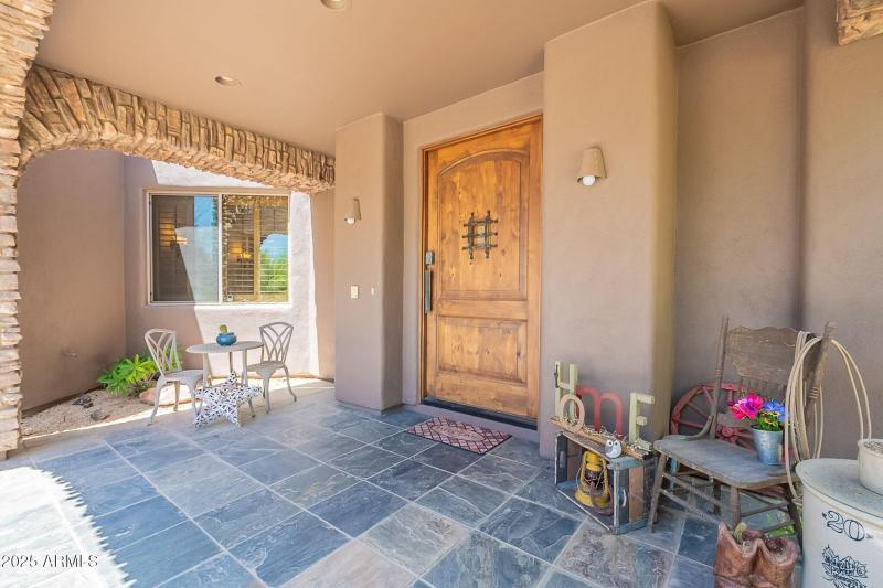 002_Front Entry