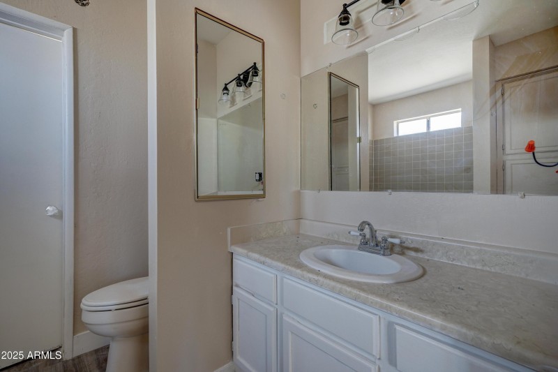 2627 W Buckskin Dr-20