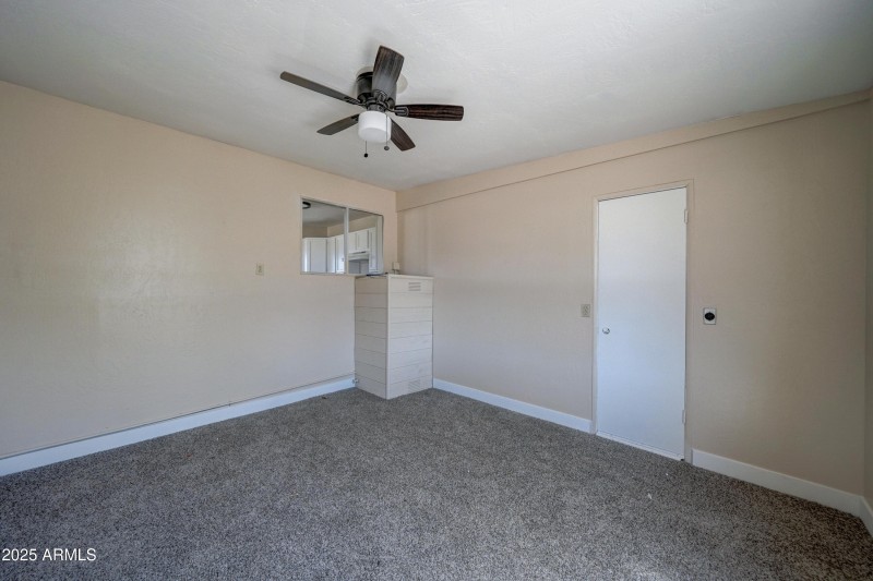 2627 W Buckskin Dr-22