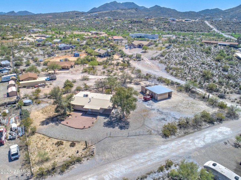 2627 W Buckskin Dr-32
