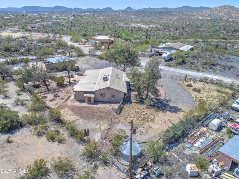 2627 W Buckskin Dr-35